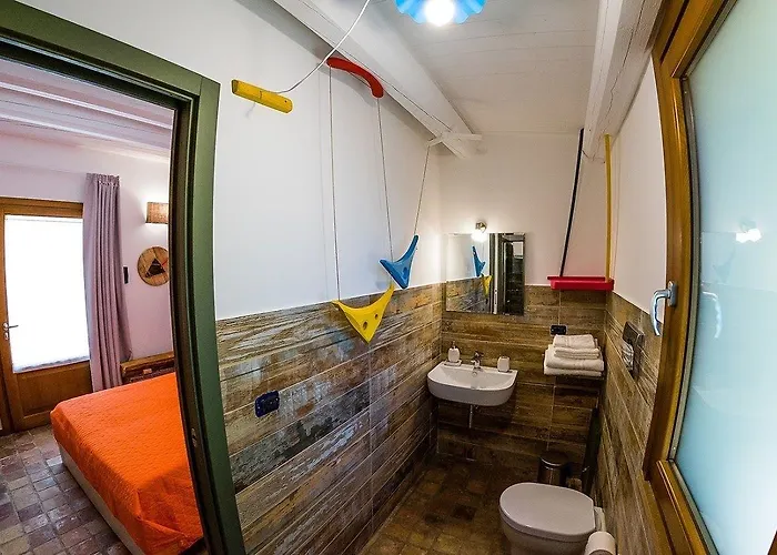 La Quercia E L'asino Bed & Breakfast 4*