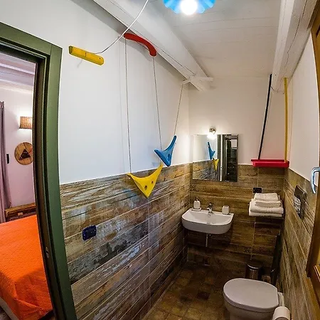 La Quercia E L'asino Bed and breakfast 4*